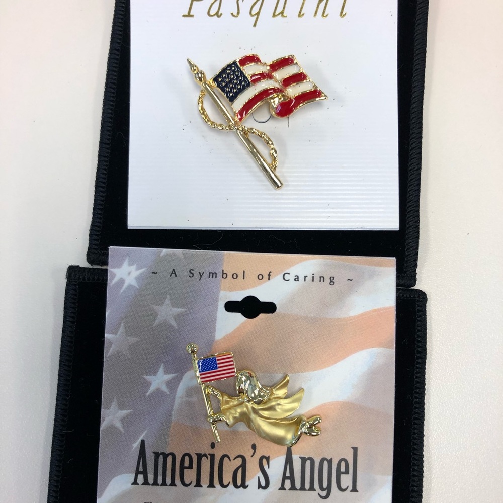 Happy July 4th!  American flag pins